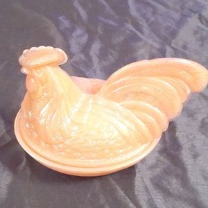 Stunning Rare Vintage Fenton Pale Pink Rooster/Hen on a Nest